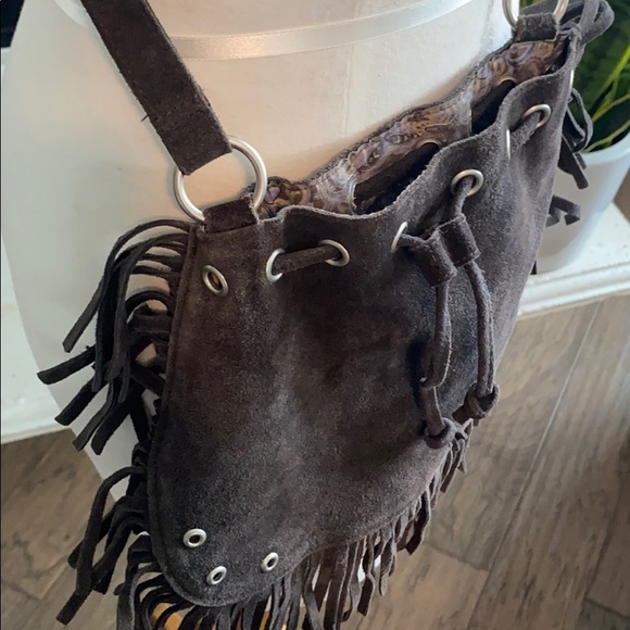 Genuine leather fringe purse - Picture 11 of 11